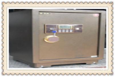 24小时上门开修换锁公司师傅电话-保险箱柜-防盗门-元谋楚雄市双柏牟定南华姚安大姚永仁武定禄丰