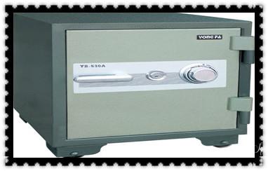 玻璃门-防盗门-附近开修换锁公司师傅电话-阿拉善阿拉善左旗阿拉善右旗额济纳旗