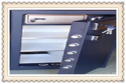 开修换木门-铁门-保险柜-指纹锁-玻璃门锁公司师傅电话-惠农石嘴山大武口平罗